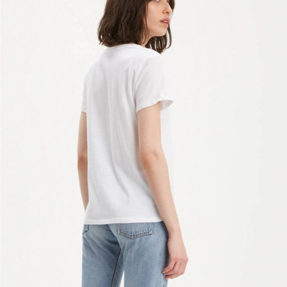 Levi’s Perfect Tee Shirt Glitter Logo (Size M) - Picture 2 of 6